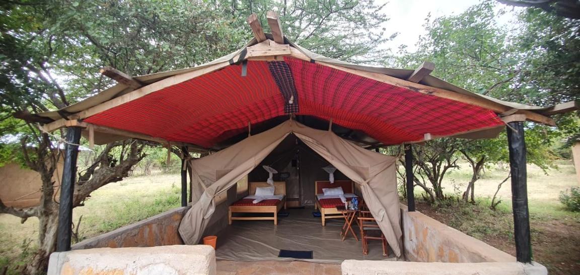 Leruk Maasai Mara Camp Hotel Sekenani Exterior photo